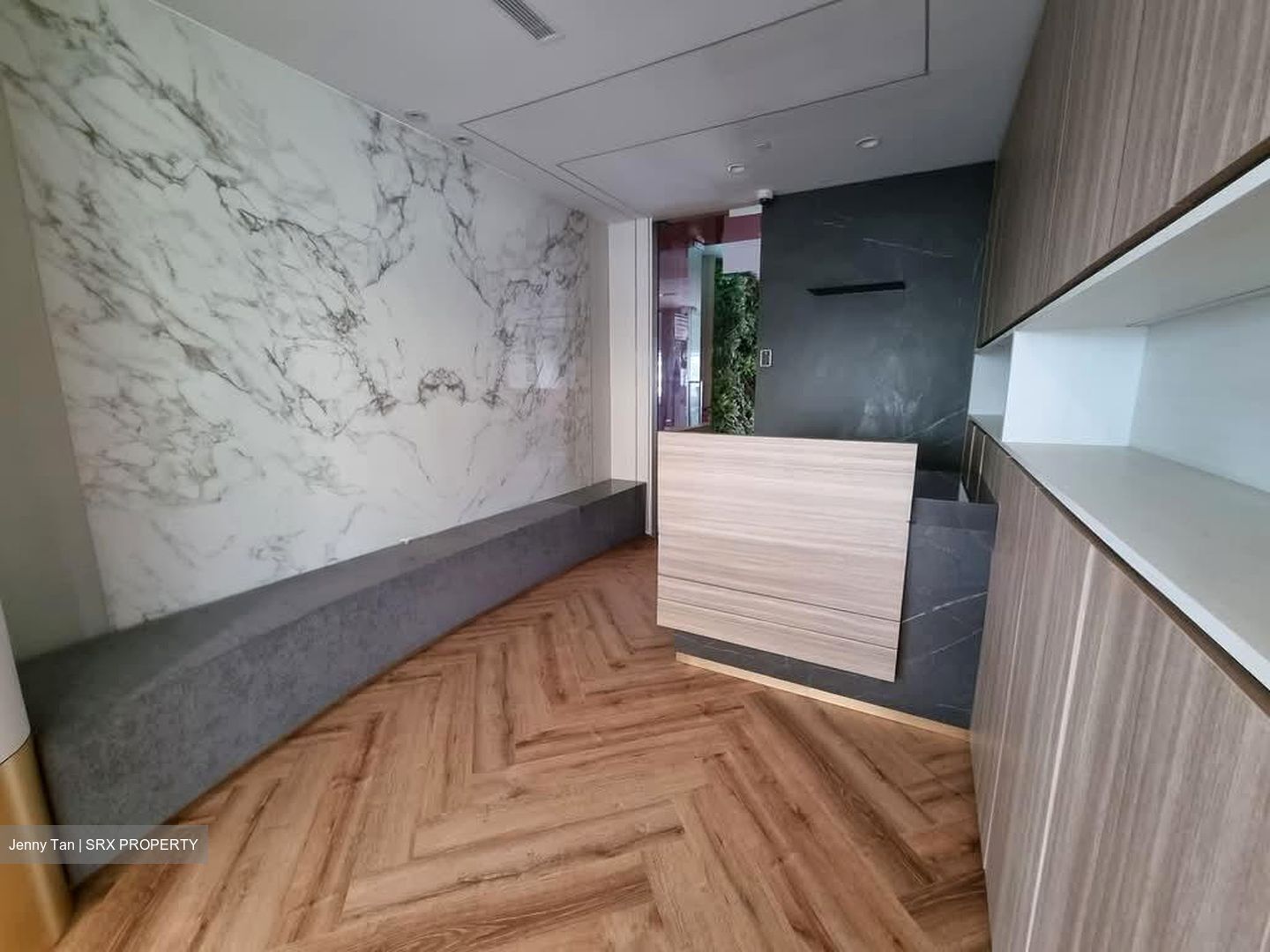 111 Somerset (D9), Office #570020561